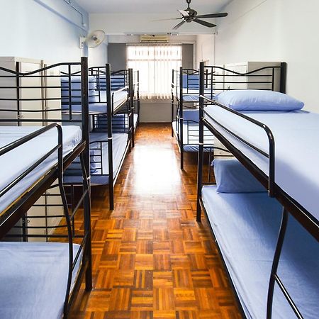 Spot On 89872 Kuantan Backpackers Hotel Eksteriør billede